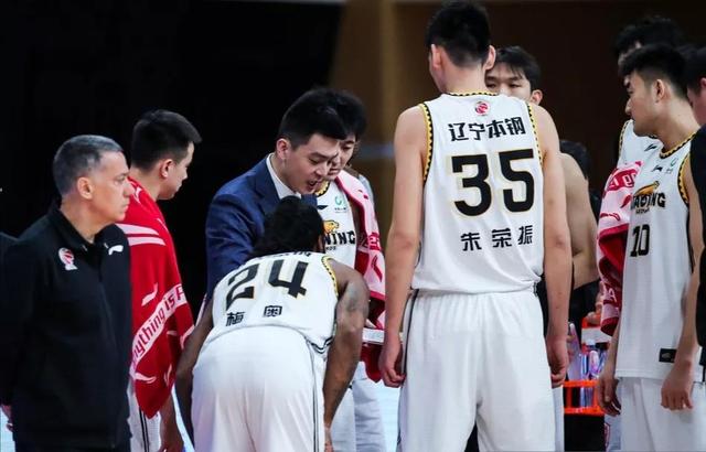 陕西队战胜吉林队，积极备战下一场比赛